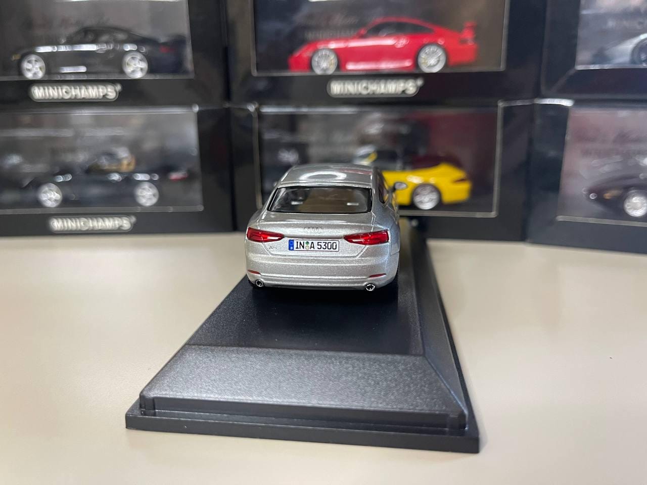 Audi A5 Sportback 1:43 Spark Silver - Etsy Denmark