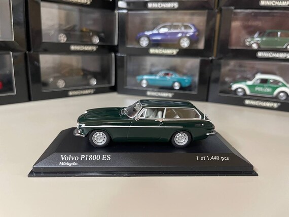 Volvo P1800 ES 1:43 Minichamps Green - Etsy