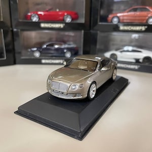 Bentley Continental Coupe 1:43 Minichamps Gold
