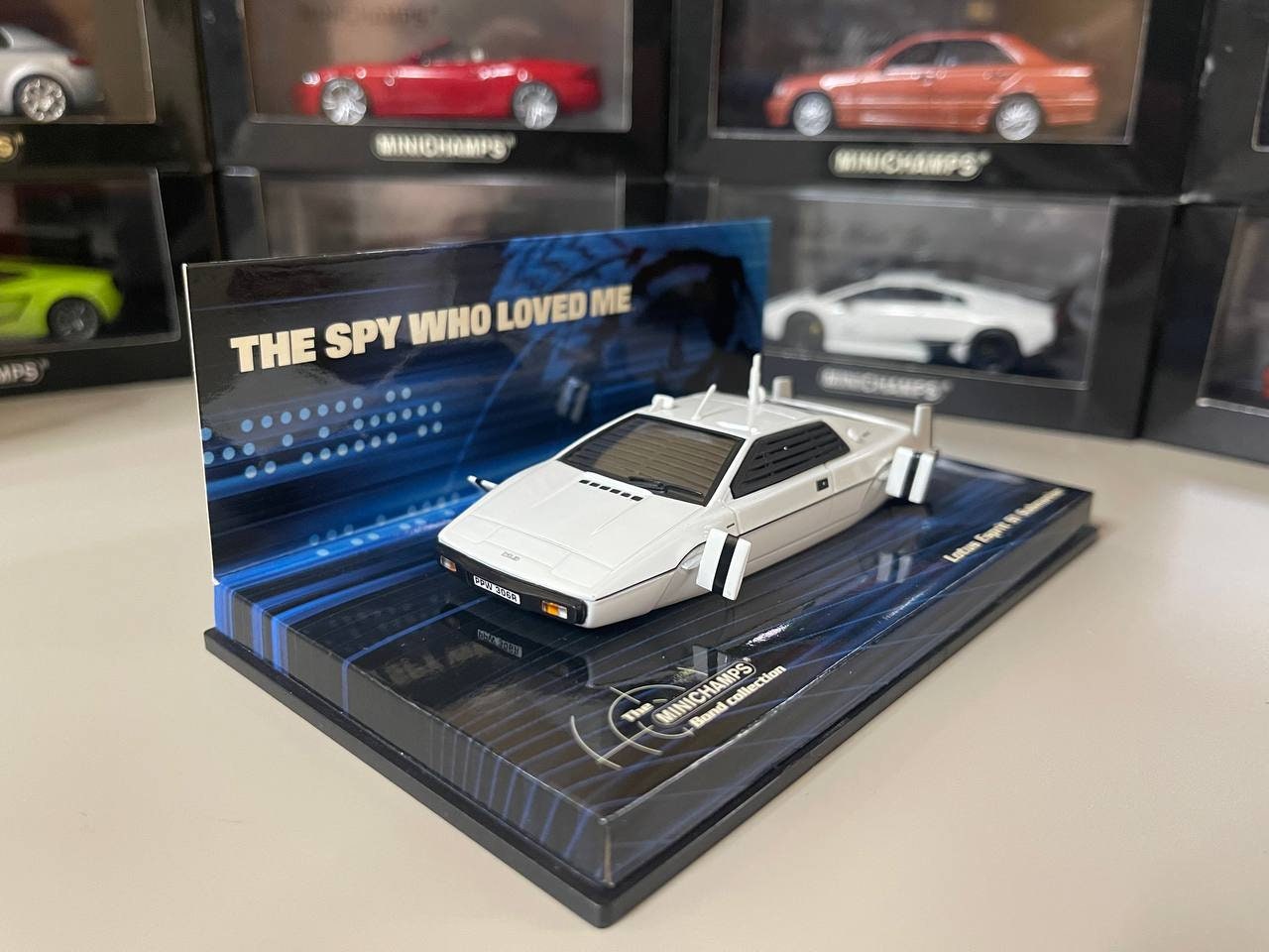 ミニチャンプス Lotus Esprit S1 Submarine 007 レア ミニチャンプス Lotus Esprit S1 Submarine 007 レア