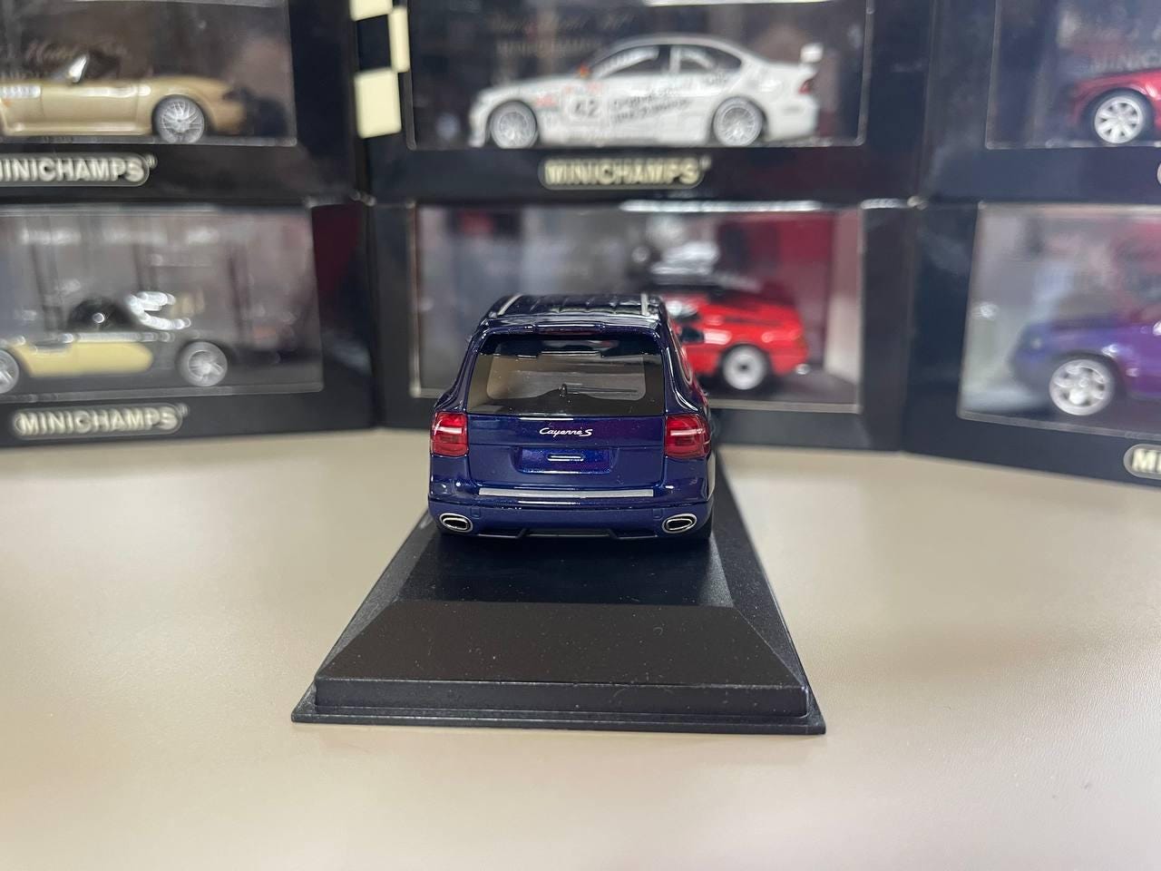 Porte arriere gauche MERCEDES CLASSE C 202 PHASE 2 BREAK Porte arriere gauche MERCEDES CLASSE C 202 PHASE 2 BREAK