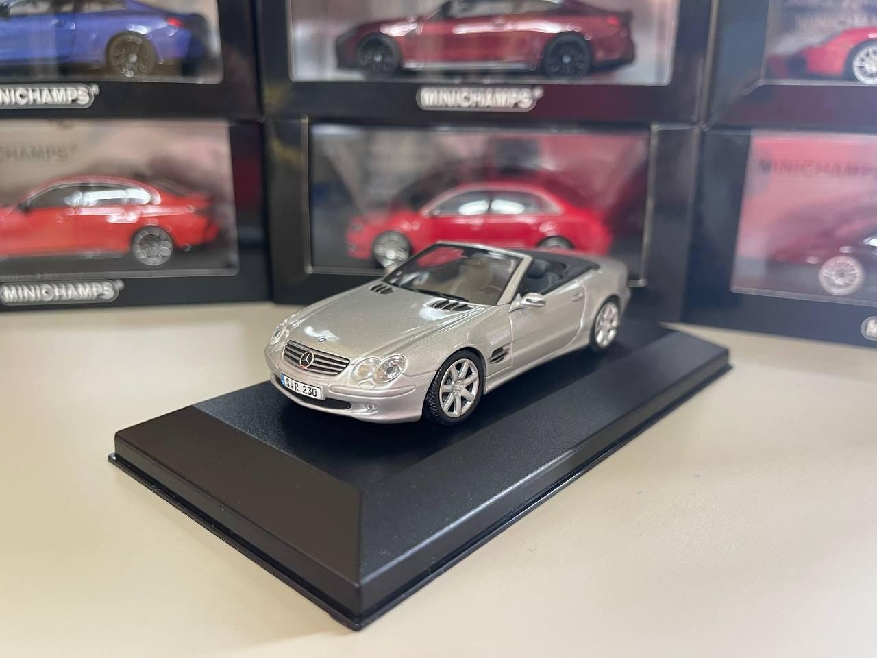 メルセデス・ベンツ SL カブリオ 1:43 ミニチャンプス シルバー - Etsy