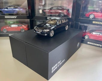 Bmw 550i F11/f10 1:43 Schuco Blue ( One Wiper Missing) - Etsy