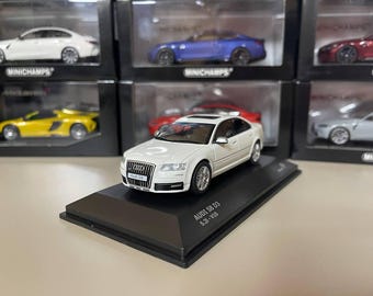 Audi S8 D3 1:43 Solido White