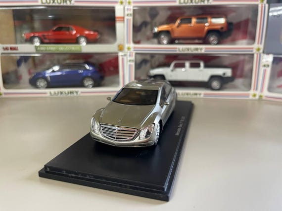 Mercedes Benz F700 1:43 Spark Gold - Etsy