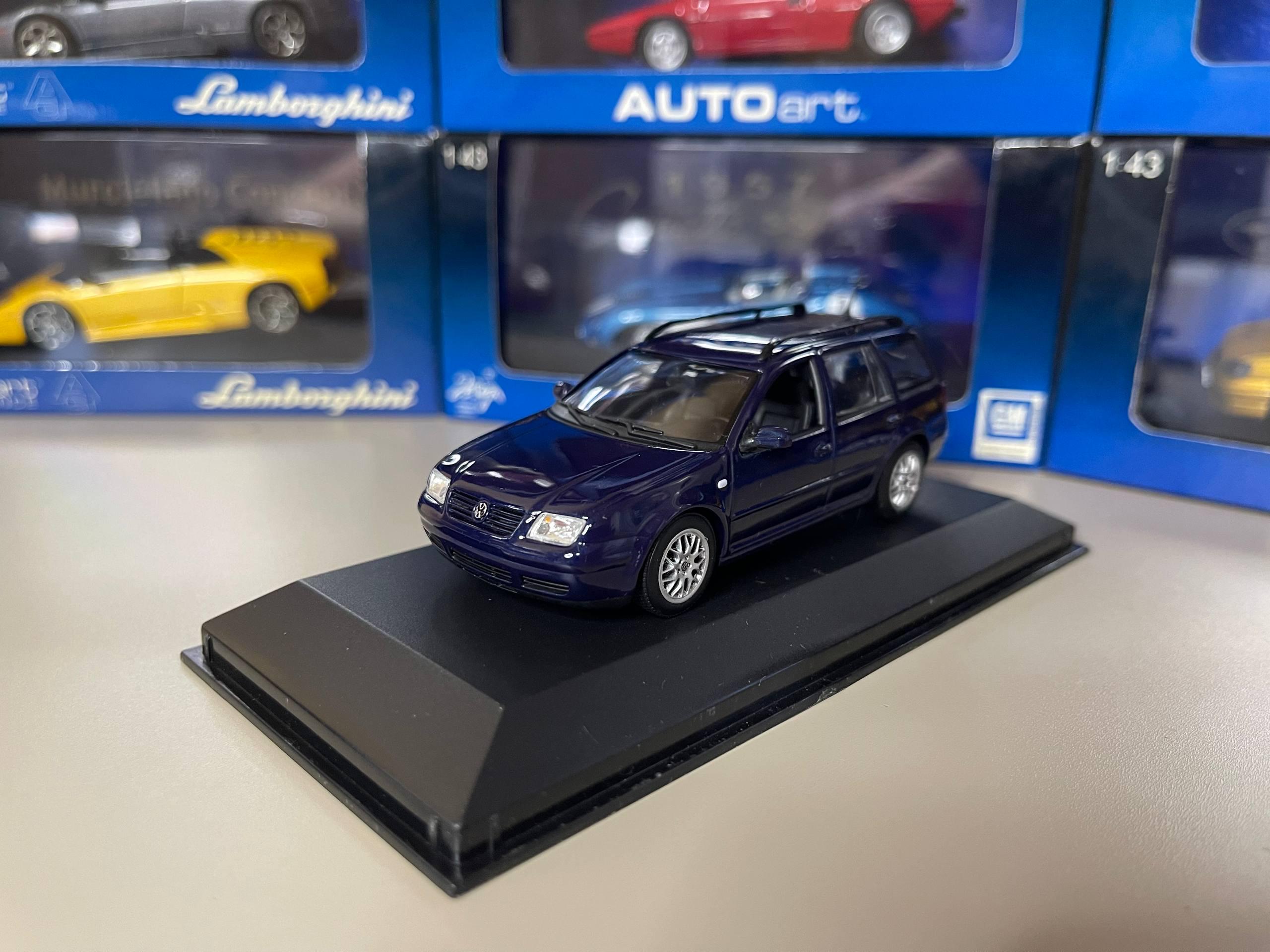 Volkswagen Bora Variant 1:43 Minichamps Blue Miniature - Etsy Ireland