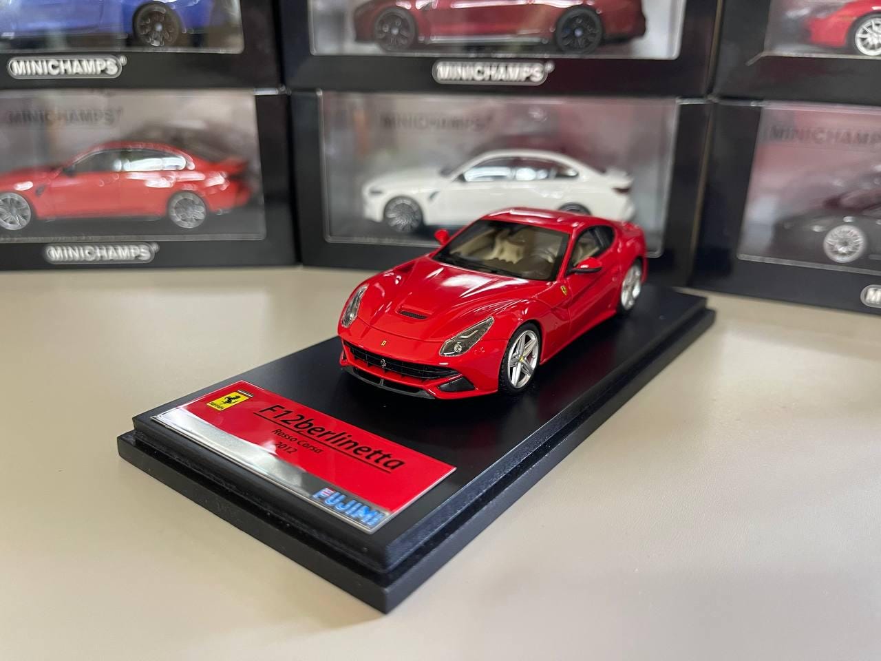 フェラーリ F12 ベルリネッタ 1:43 フジミレッド - Etsy 日本