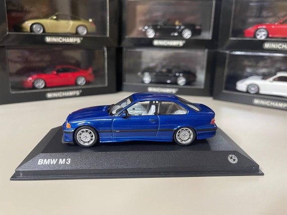 BMW M3 ミニカー 青1/43 Amazon | TrueScale Miniatures TSM MODEL 1/43 BMW M3