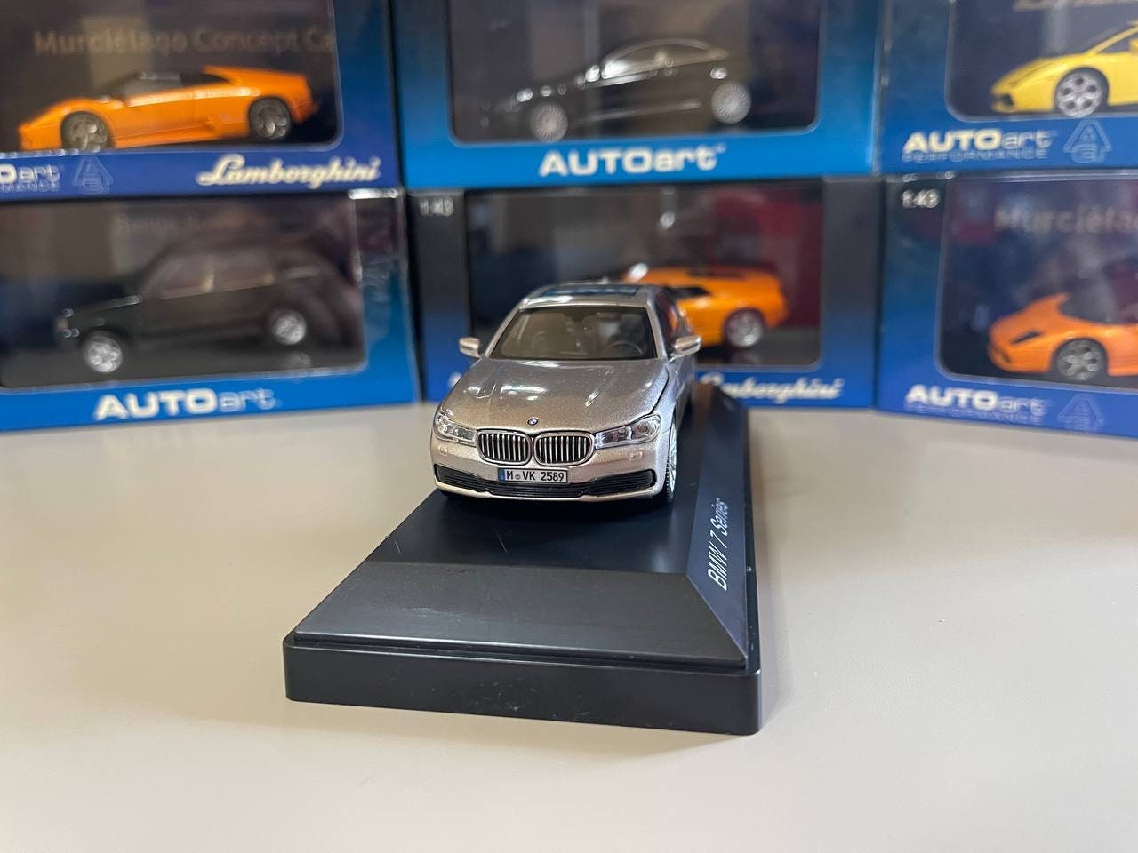Bmw 7 Series 750li G11 1:43 Paragon Gold - Etsy