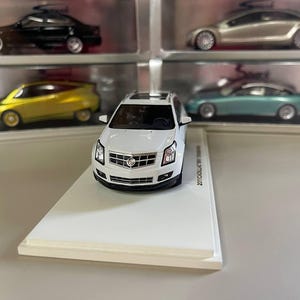 Cadillac Srx Crossover 1:43 Luxury