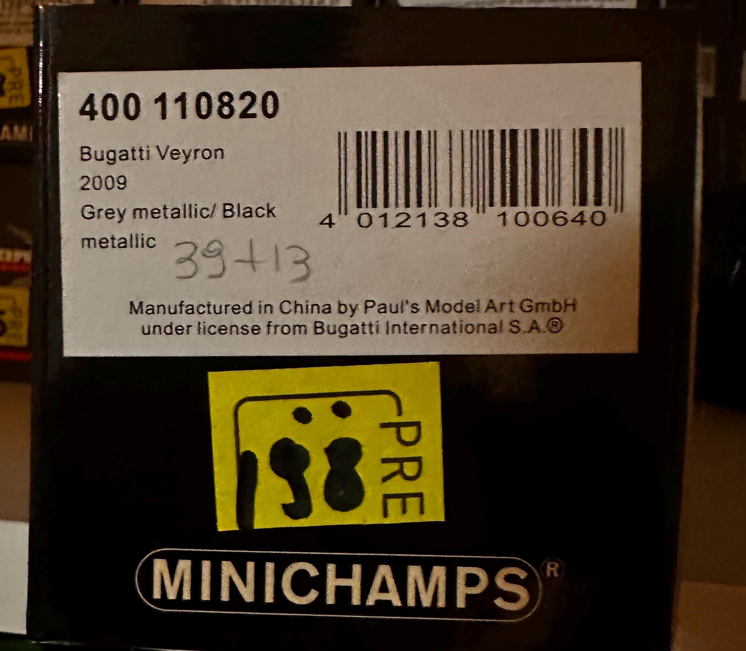 Miniature 1/43 Minichamps - Bugatti Veyron Noir/gris 2009 - Occasion