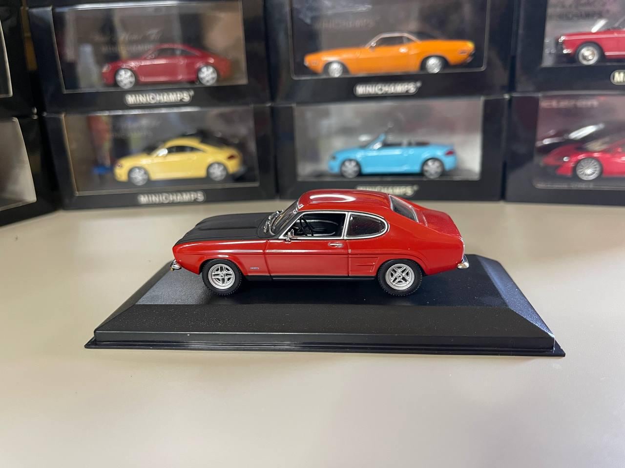 Ford Capri 2600 RS 1:43 Minichamps Red - Etsy