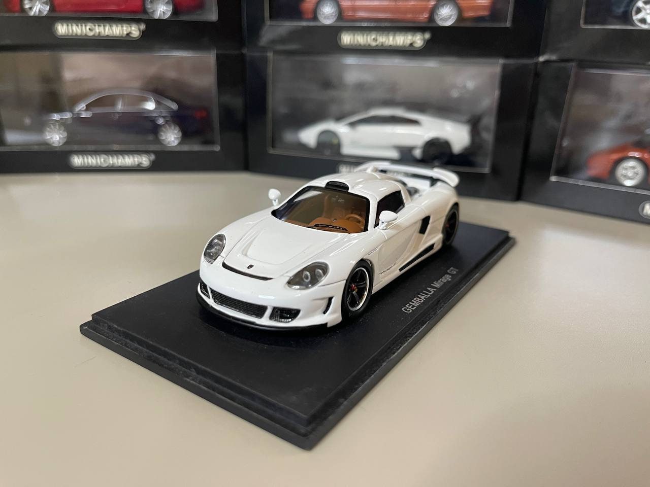 SPARK ゲンバラミラージュGT レッド&ホワイト　 1/43 Porsche Gemballa Mirage GT 1:43 Spark White - Etsy