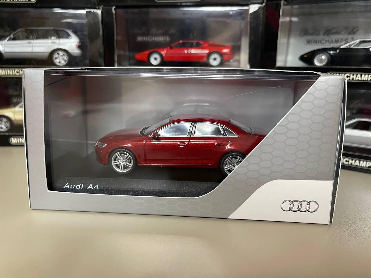 Audi A4 B9 1:43 Spark Red Miniature - Etsy