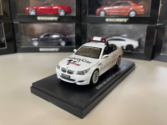 1/18 京商 BMW M6  Moto GP Safery car Kyosho 1/18 BMW M6 Moto GP Safety Car | eBay