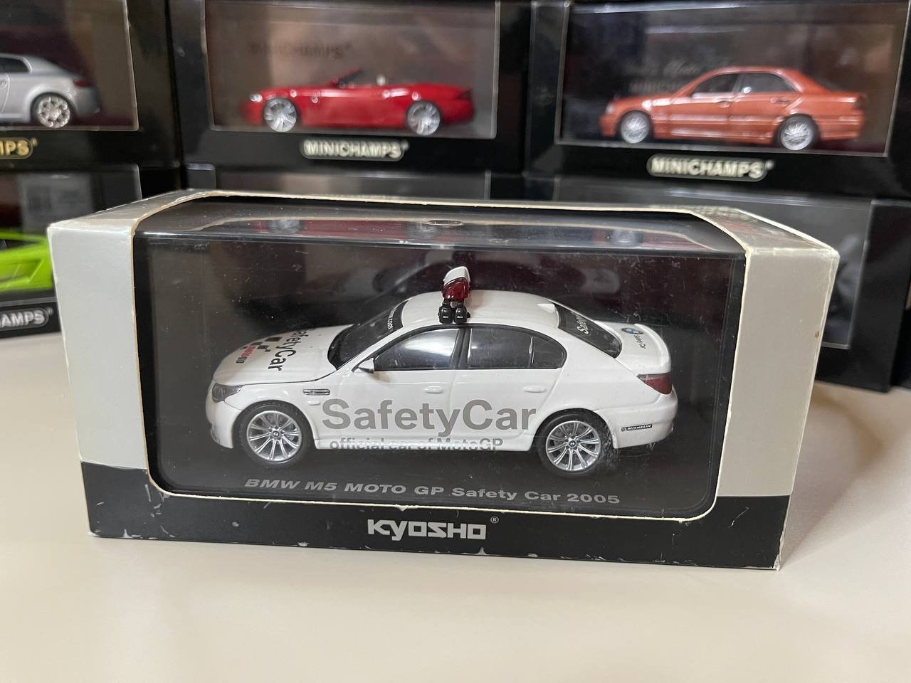 Bmw M5 E60 Moto Gp Safety Car 1:43 Kyosho - Etsy