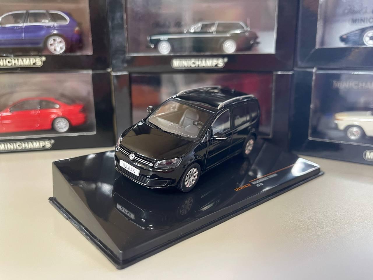 Volkswagen Touran 1:43 Ixo Black - Etsy