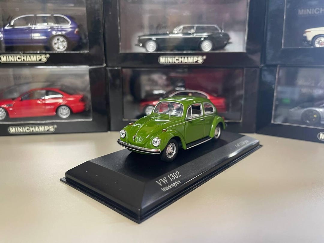 Volkswagen 1302 1:43 Minichamps Green - Etsy