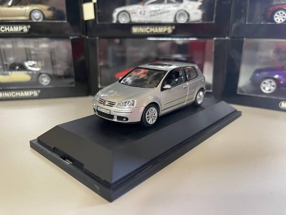 Volkswagen Golf V 1:43 Schuco Silver - Etsy