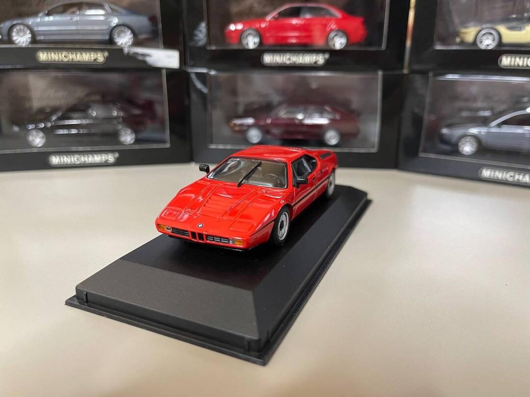 BMW M1 Street – Miniature 1/43 – Minichamps – Neuve En Boîte – Blanc 1980