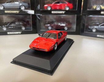 BMW M1 ストリート 1:43 ミニチャンプス レッド - Etsy 日本