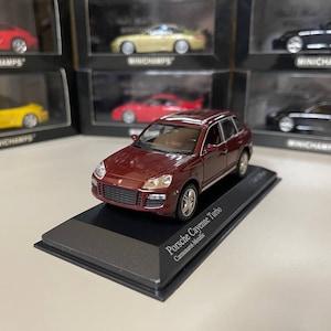 Porsche Cayenne Turbo 1:43 Minichamps