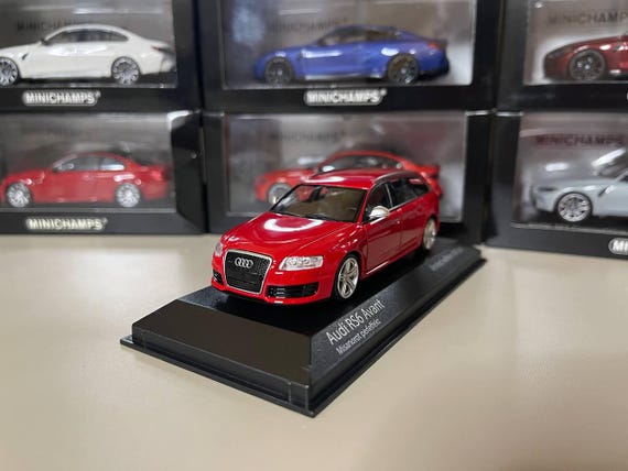 アウディ 特注 ミニチャンプス 1/43 RS6 アバント 2012 アウディ 特注 ミニチャンプス 1/43 RS6 アバント 2012 - メルカリ