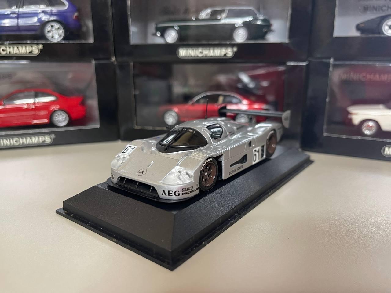 1/43　❮ Special Set ❯　Sauber　Mercedes　C９ s-l400.jpg