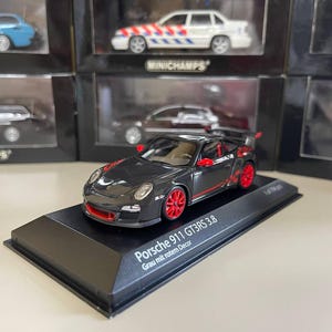 Porsche 911 GT3 RS 3.8 1:43 Minichamps Gray