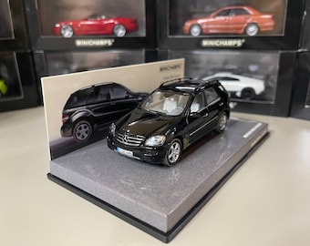 Mercedes Benz 230 E 1:43 Minichamps - Etsy Canada
