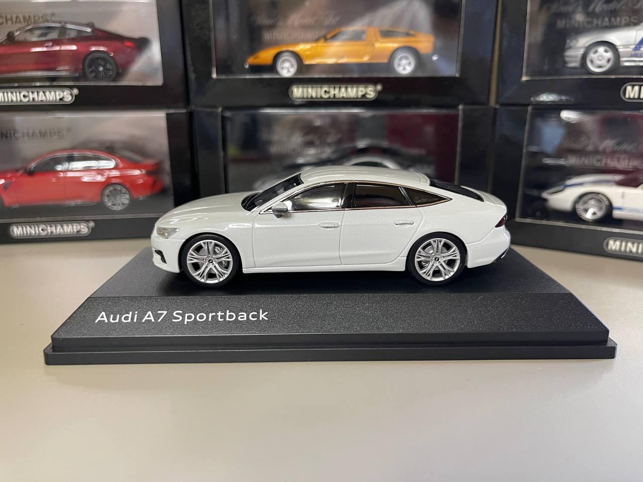 Audi A7 Sportback 1:43 Miniature Spark White - Etsy