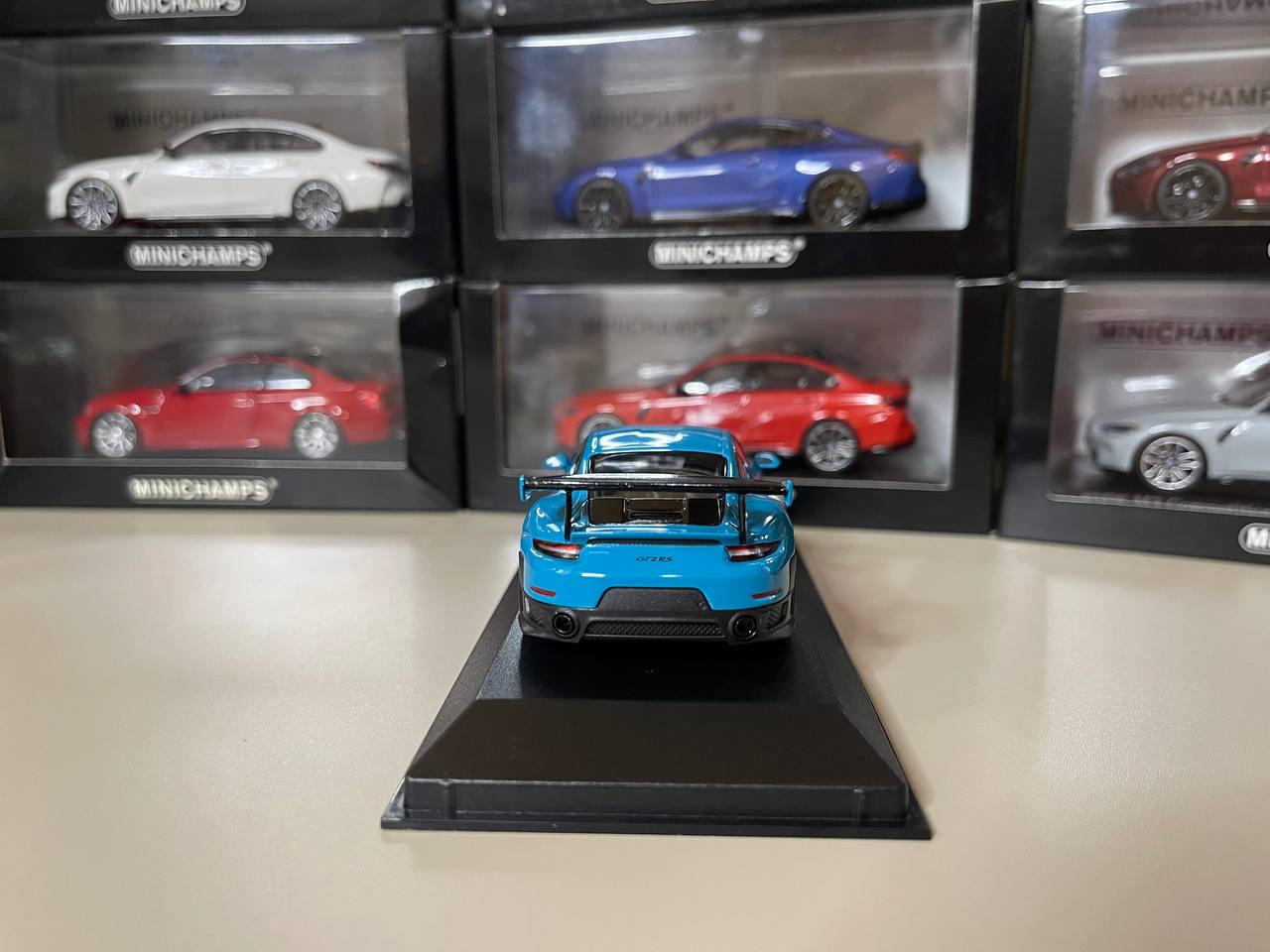 ポルシェ 911 GT2 Rs 1:43 ミニチャンプス ブルー - Etsy 日本