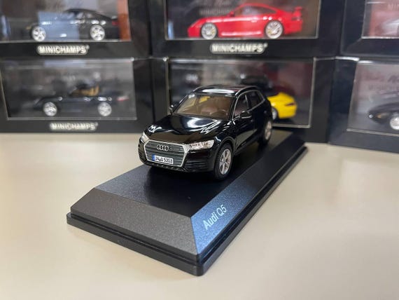 Audi Q5 1:43 Iscale Black - Etsy