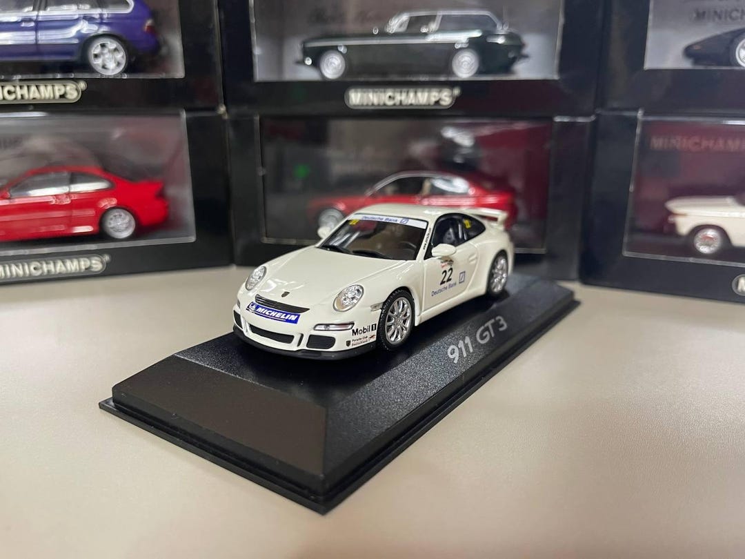 ミニチャンプス　Porsche 911 GT3 1/43 ミニカー ホワイト Porsche 911 Gt3 Cup 1:43 Minichamps White - Etsy