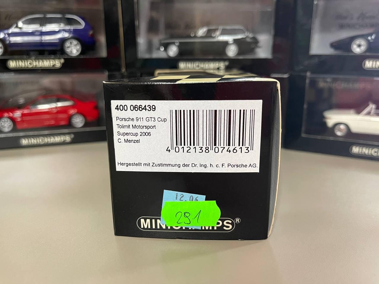 ポルシェ 911 GT3 カップ 1:43 ミニチャンプス - Etsy 日本