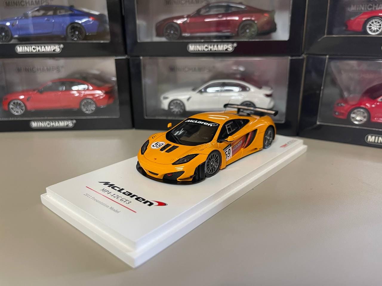 マクラーレン MP4-12C GT3 1:43 TSM イエロー - Etsy 日本
