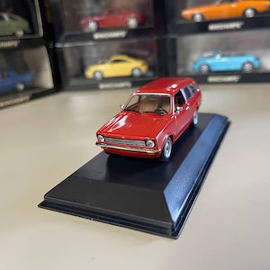 Opel Kadett C Caravan 1:43 Minichamps Red