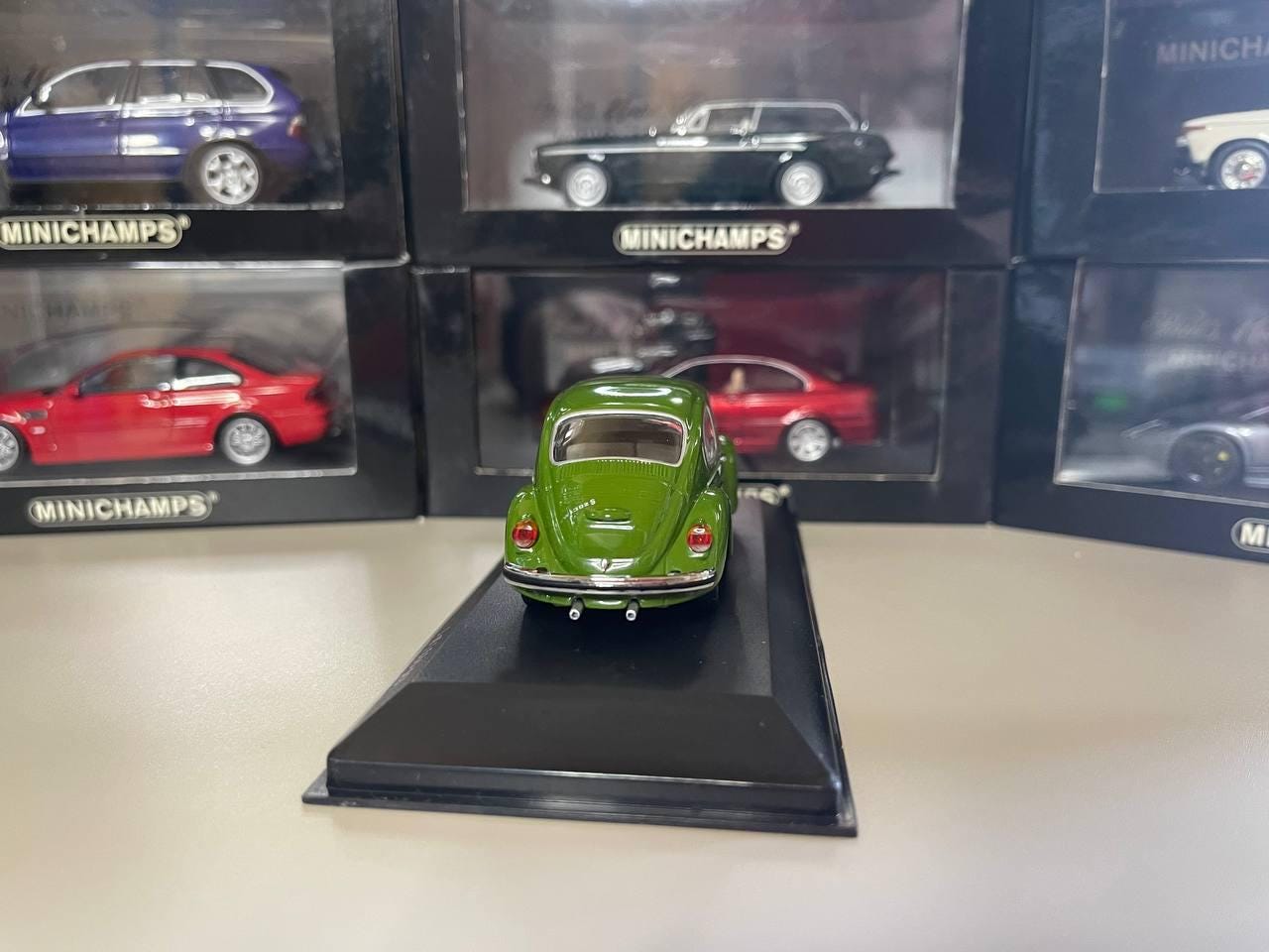 Volkswagen 1302 1:43 Minichamps Green - Etsy