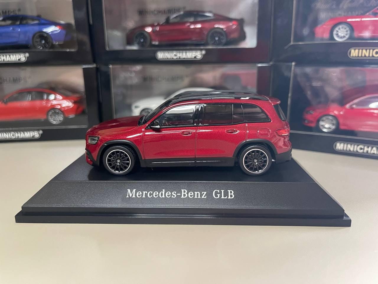 Mercedes Benz GLB 1:43 Spark Red - Etsy