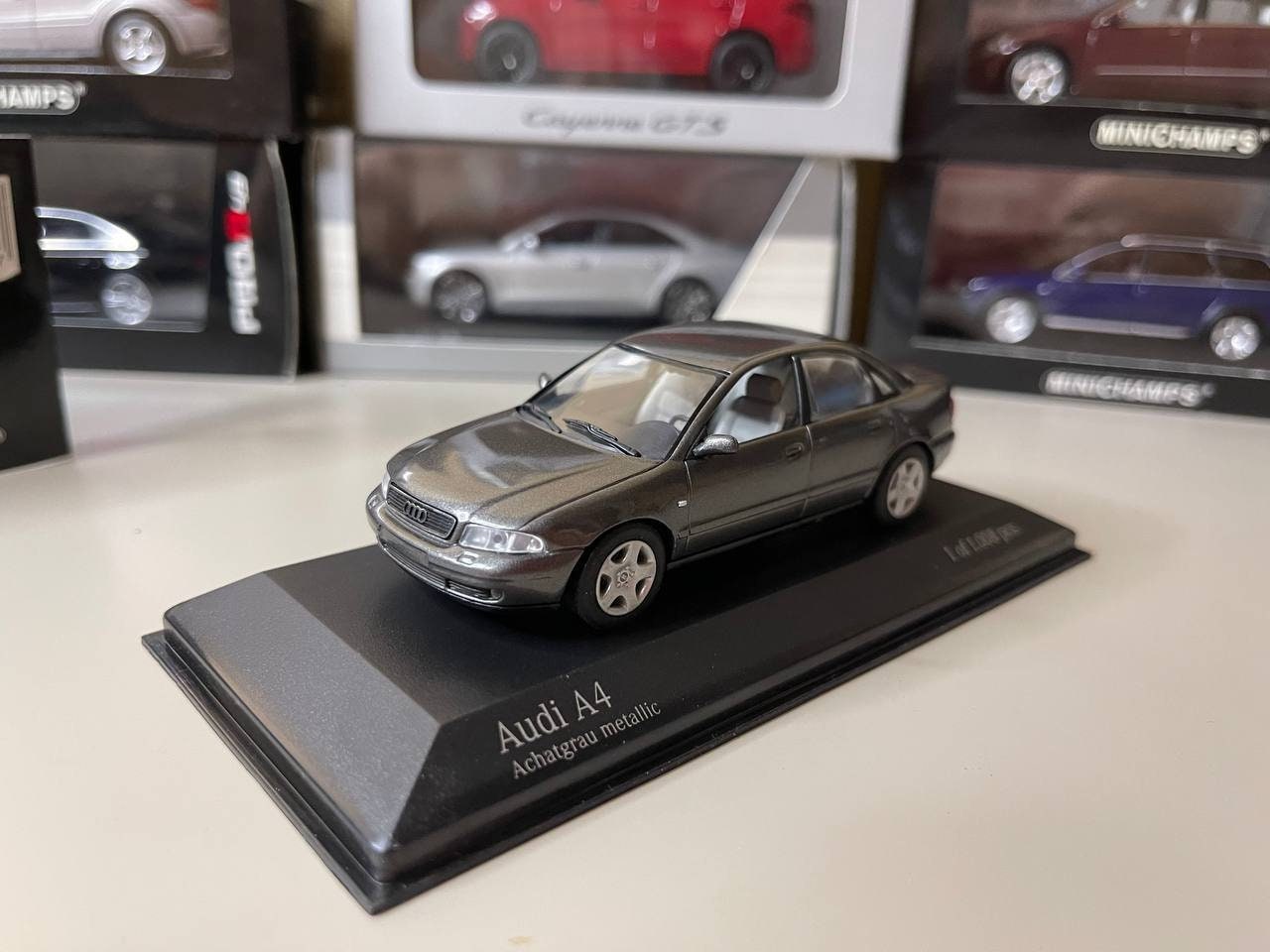 Audi A4 B5 Gray Minichamps 1:43 - Etsy