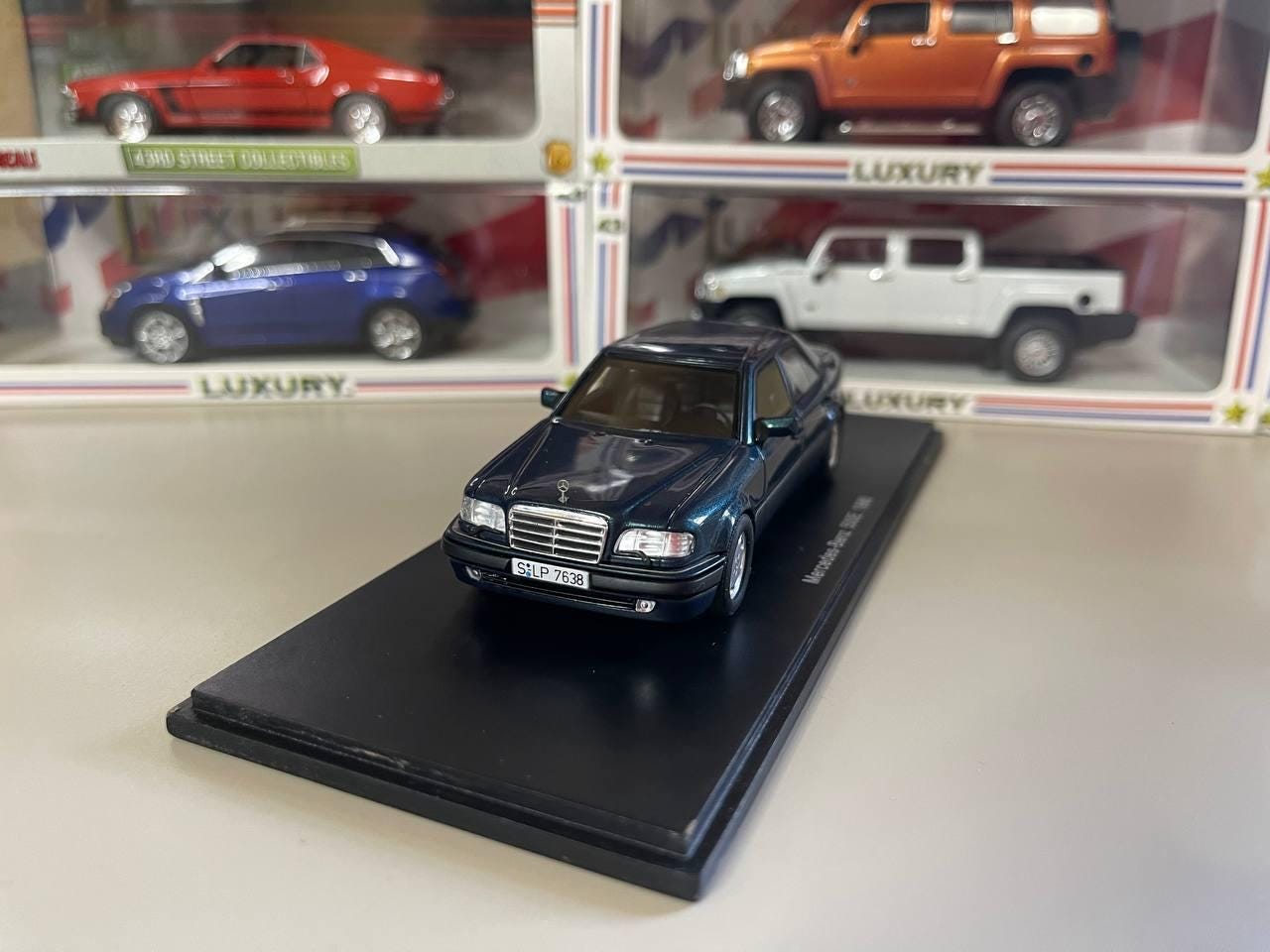 MINICHAMPS Mercedes-Benz 600 SEC 黒1/43 Mercedes-Benz 600 SEL (W140) 1992 Black Met 1:43 Minichamps