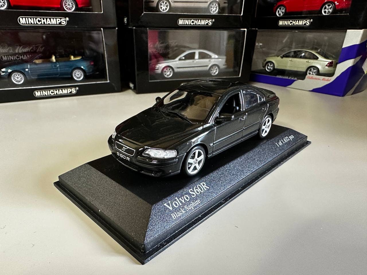 Volvo S60R 1:43 Minichamps Black - Etsy