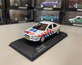 Volvo V70 Grenzwache Schweiz 1:43 Minichamps - Etsy