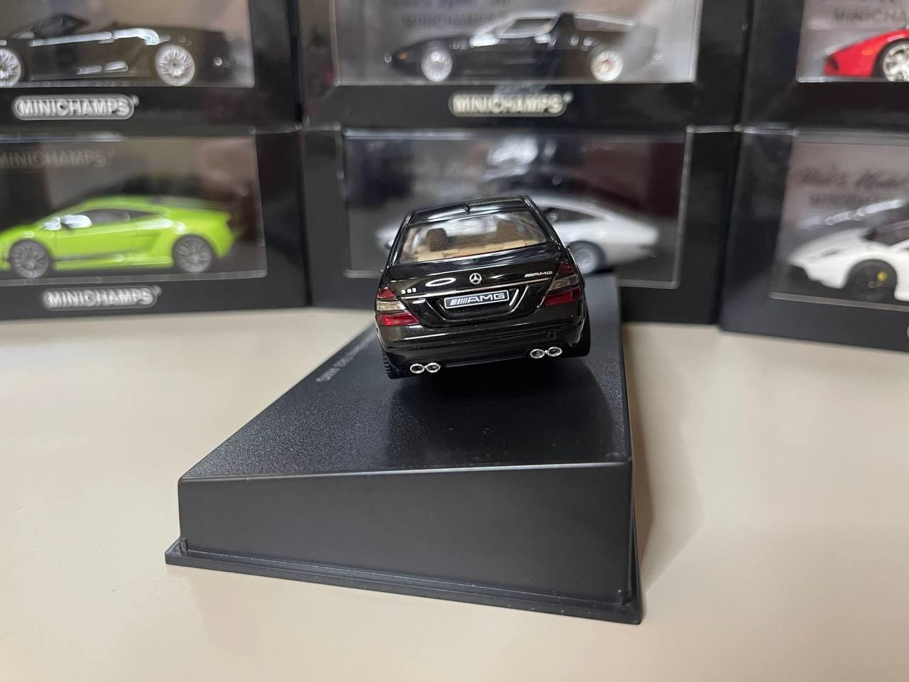 ミニカー AUTOart Mercedes-Benz S63 AMG 1:43 Mercedes Benz S63 AMG W221 1:43 Autoart Black - Etsy