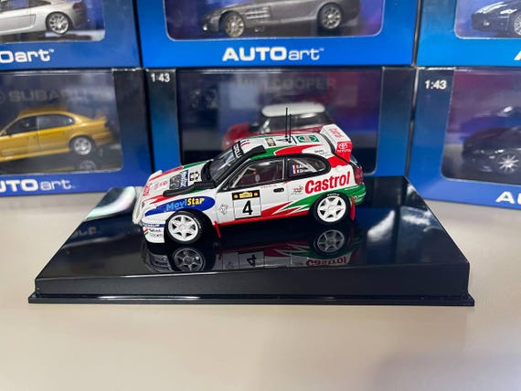 El garaje de Joan a escala 1:18: Toyota Corolla WRC - Finland Rally [C