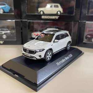 Mercedes Benz EQB 1:43 Herpa White