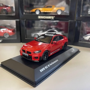 Bmw M2 1:43 Miniature Solido Red