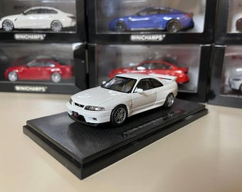 Nissan Skyline GT-R R33 V Especificaciones 1:43 Blanco Ebbro