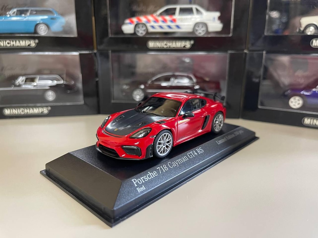 ミニチャンプスポルシェ 718 ケイマン GT4 RS 1/43 レッド il_1080xN.6881030798_9lmv.jpg