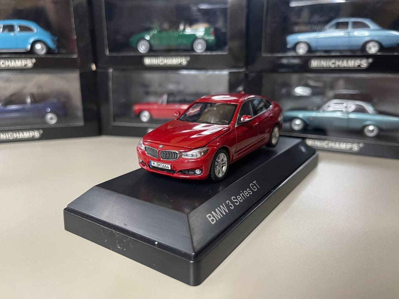 BMW 3 Series 赤 ミニカー 1/43 BMW 3 Series (E46) 323 Cabriolet Siena Red 1:43 Minichamps